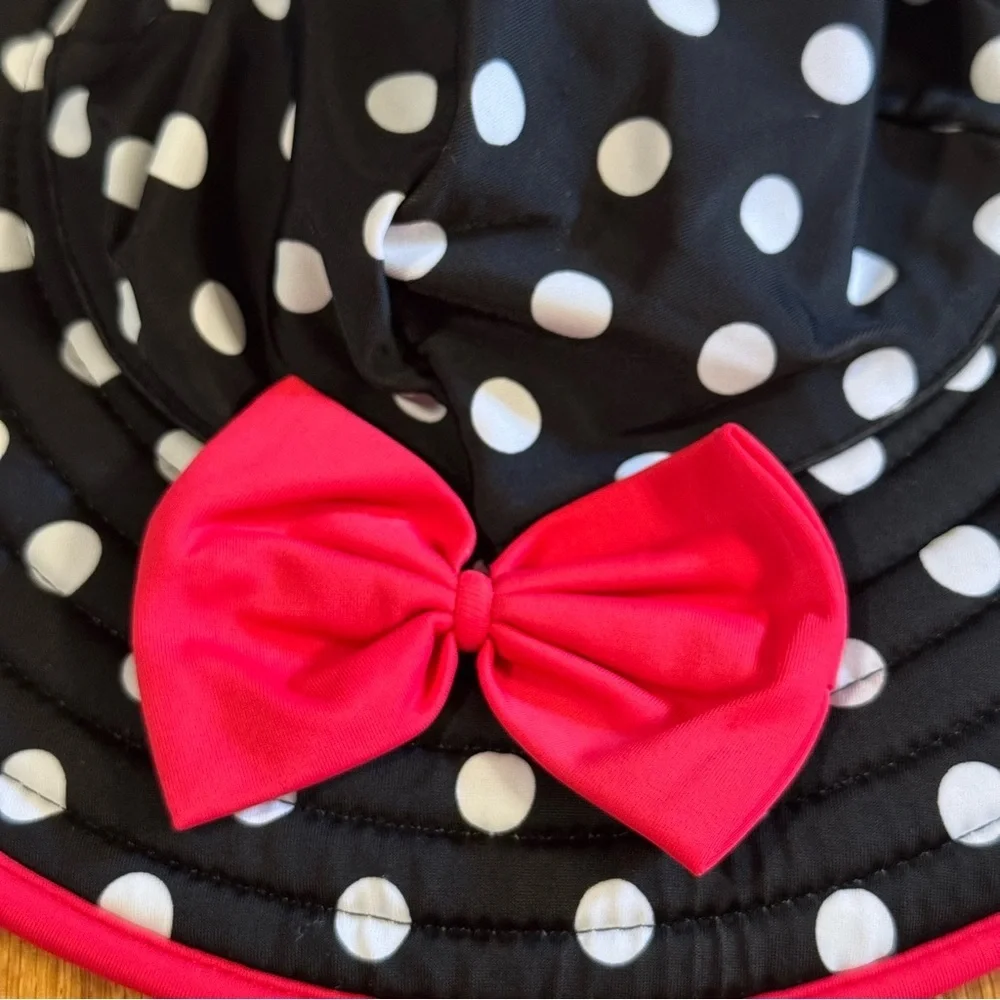 Ruffle Butts Black and White Polka Dot Hat Size 0-12M